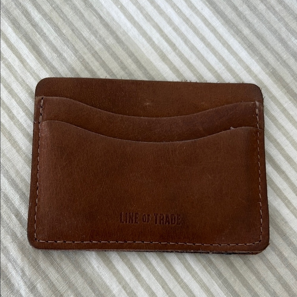 Brown Leather Key & Card Holder with Slim Design